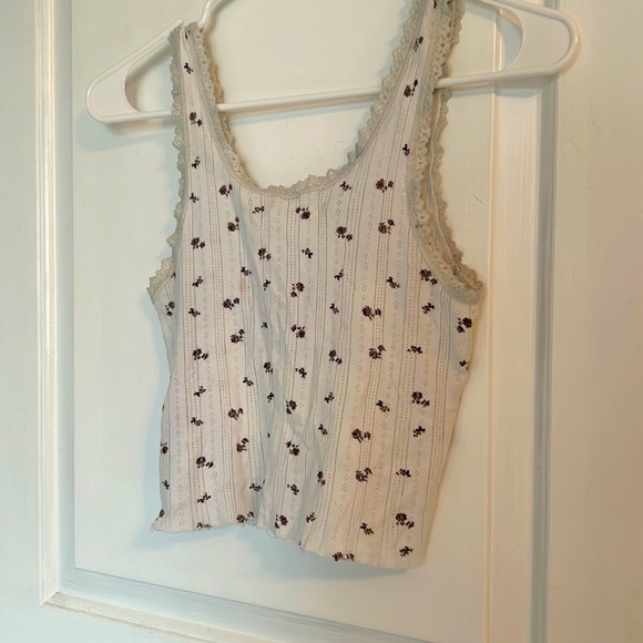 urban outfitters lace trim flower tank - Picture 2 of 2